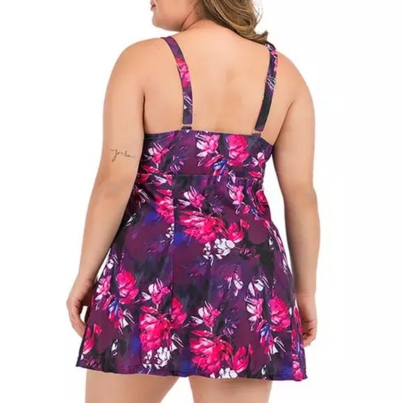 Swimsuit - Picture 4 of 4